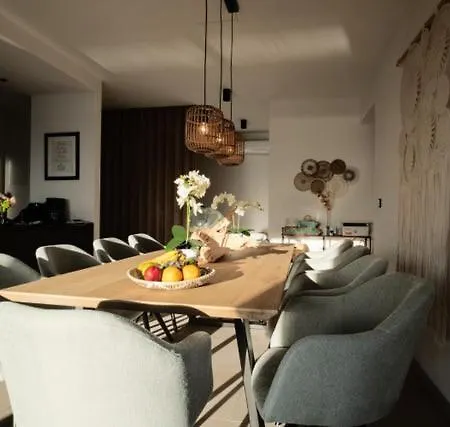 וילה Blue Horizon *